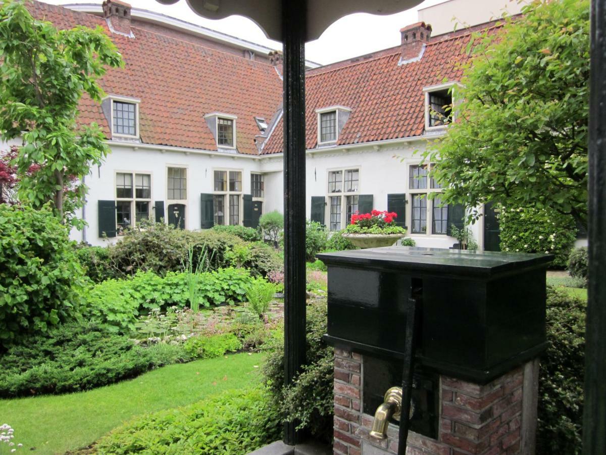 Bed & Breakfast Frans Hals 하를렘 외부 사진